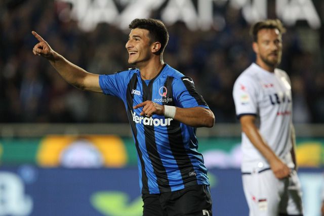 克罗斯晒和拉莫斯合照：传奇，领袖，朋友！很高兴见到你